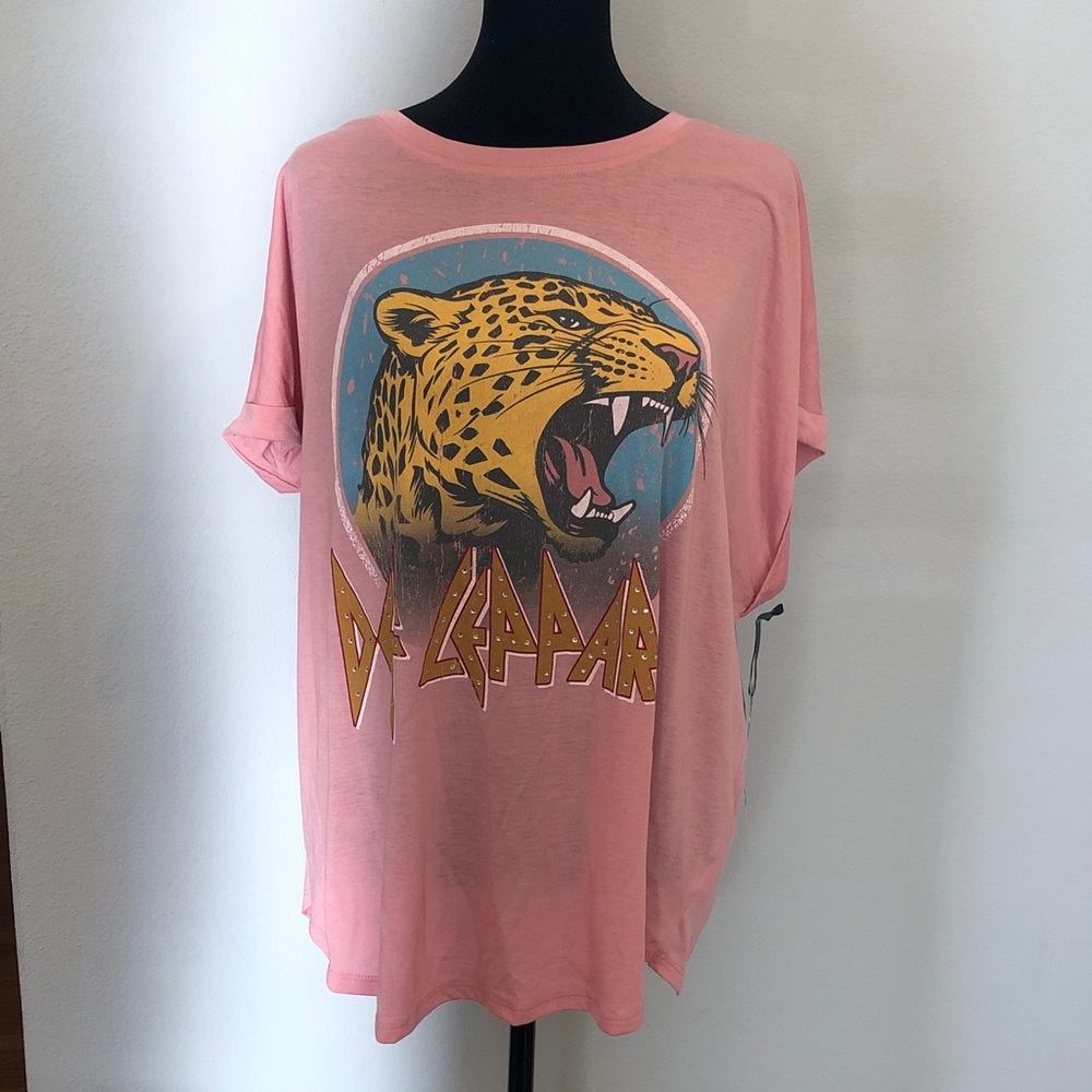 Terra & Sky Pink Graphic Tee with Leopard Design